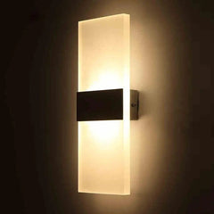 Modern Acrylic LED Wall Light