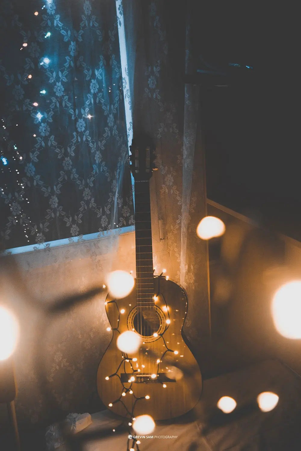 Solar String Lights, IP44, 8 Modes, Dusk Sensor, 8 Colours