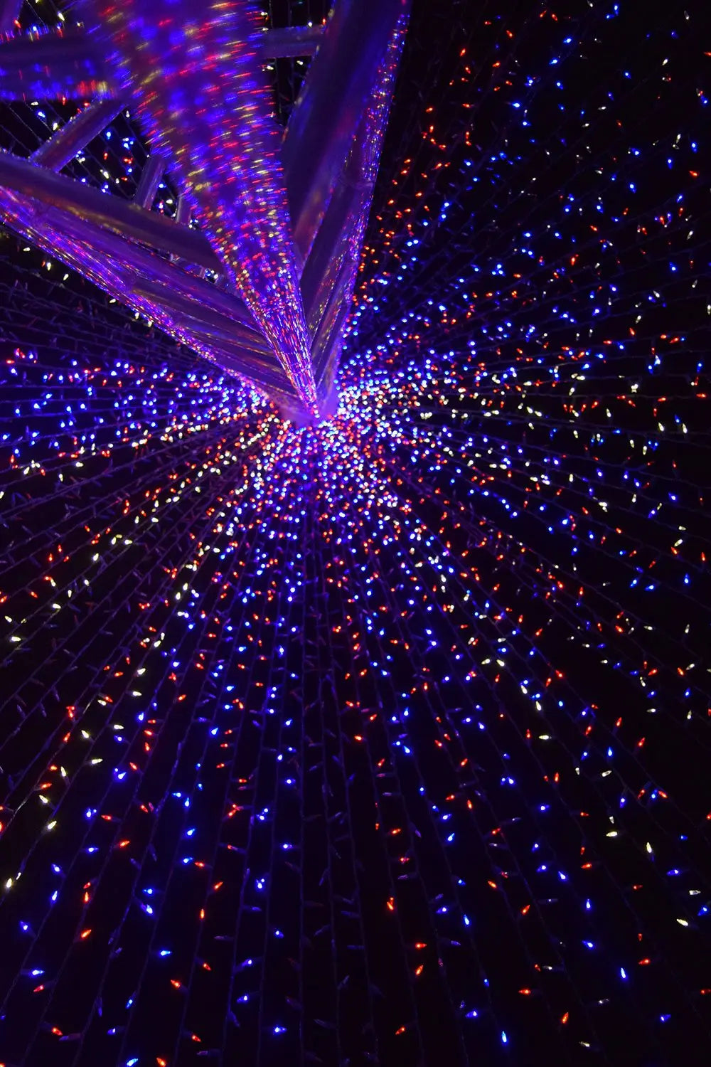 Solar String Lights, IP44, 8 Modes, Dusk Sensor, 8 Colours