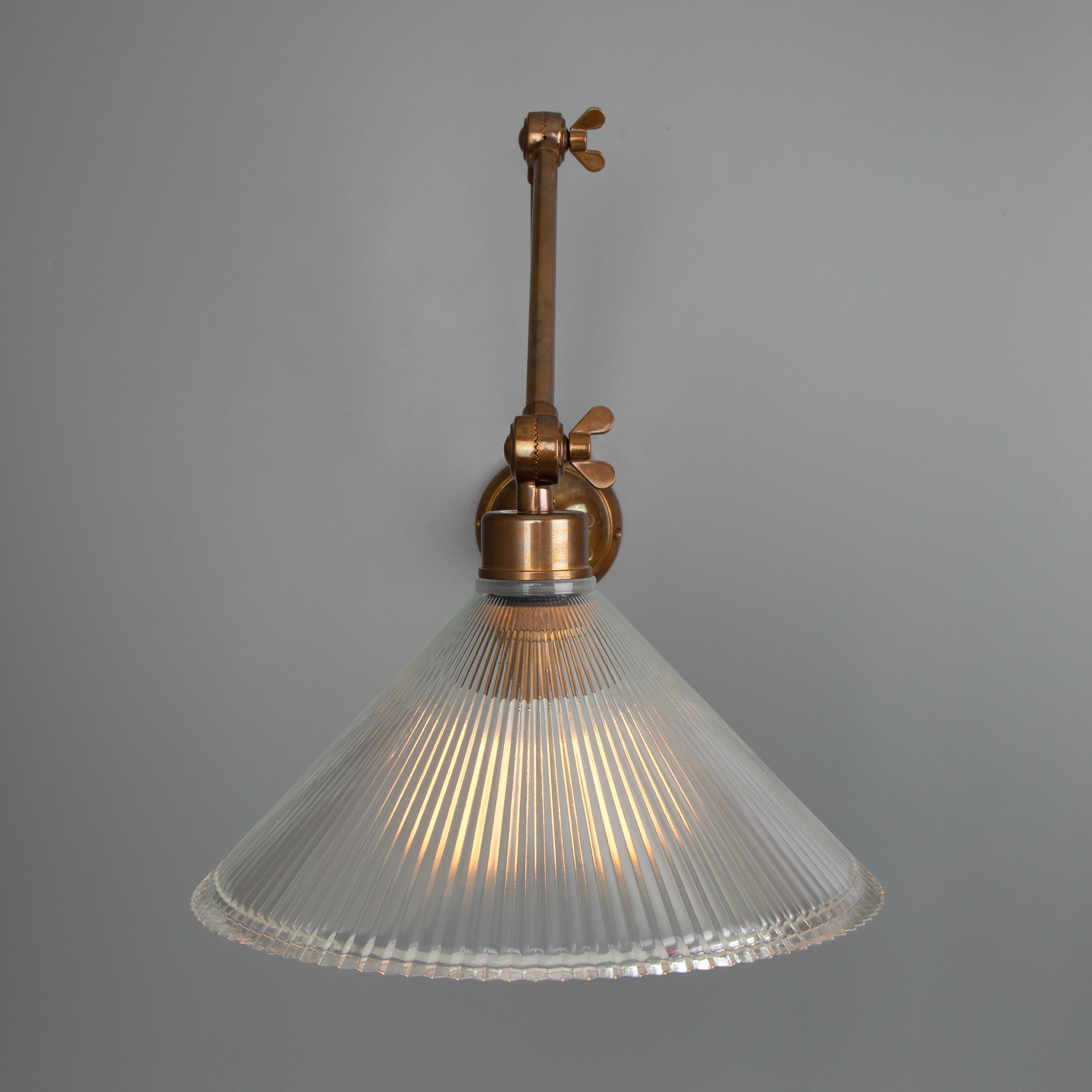 Adjustable Arm Wall Light Reeded Glass Shade Wingnut Joints E27 69cm
