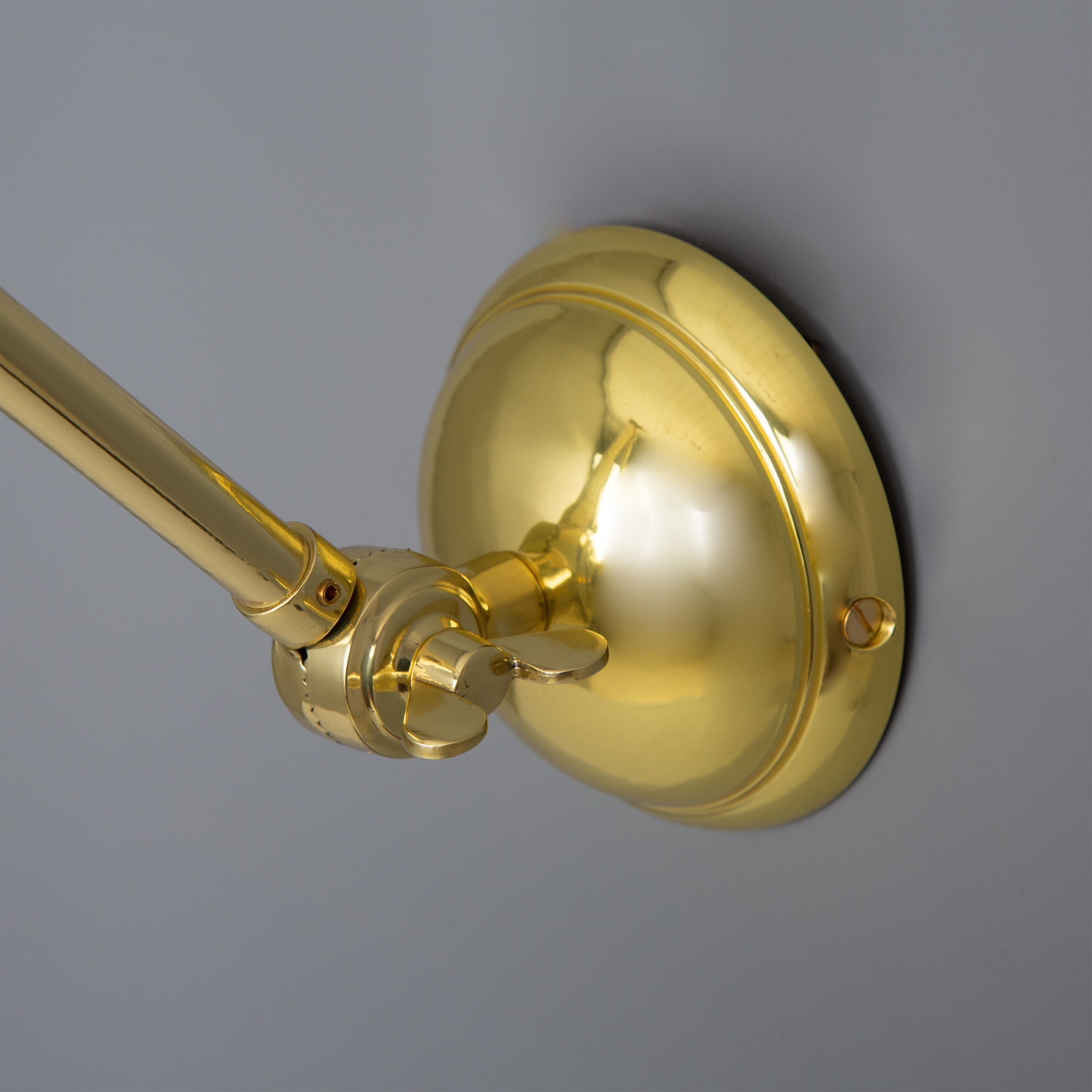 Adjustable Arm Wall Light Reeded Glass Shade Wingnut Joints E27 69cm
