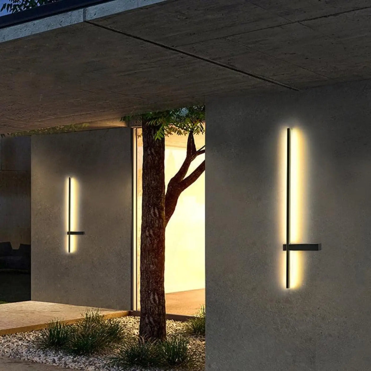 Linea — Black LED Wall Bar, IP65, Motion Sensor