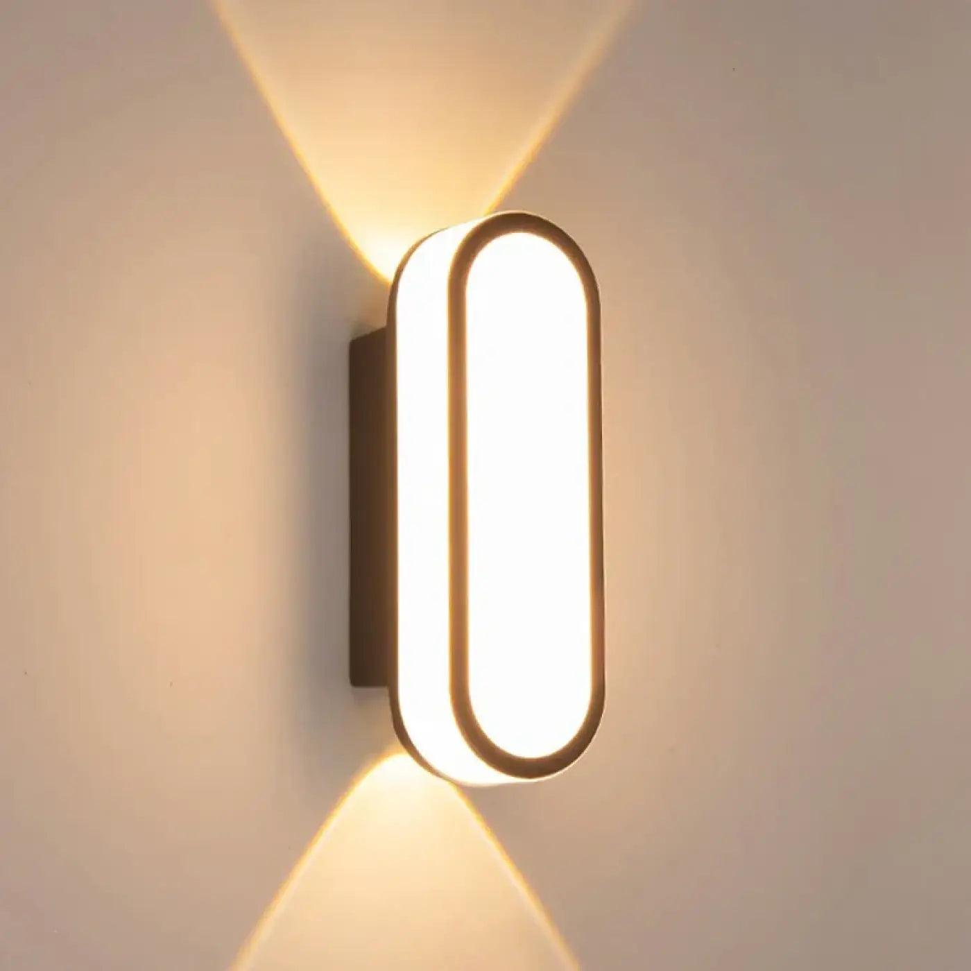 Aura Outdoor Light IP65 LED 4 Modes Motion Sensor