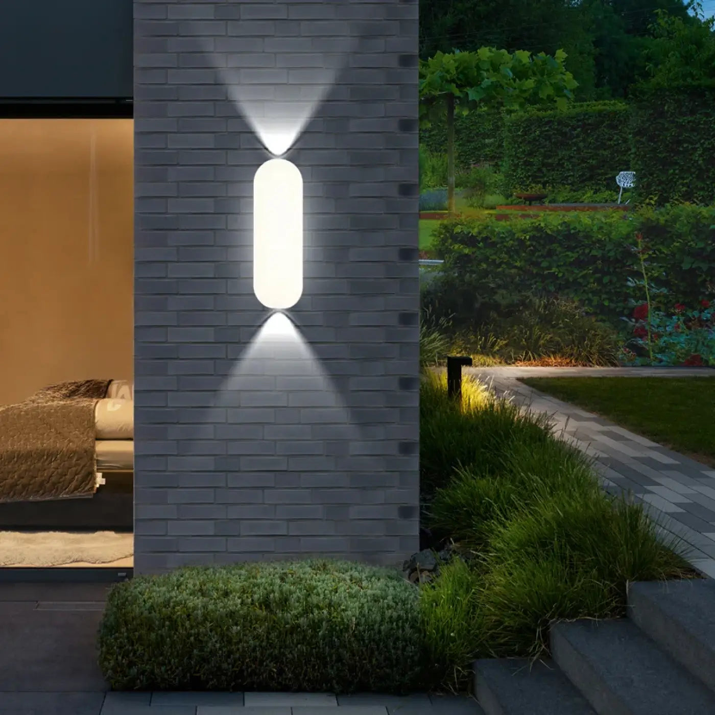 Aura Outdoor Light IP65 LED 4 Modes Motion Sensor