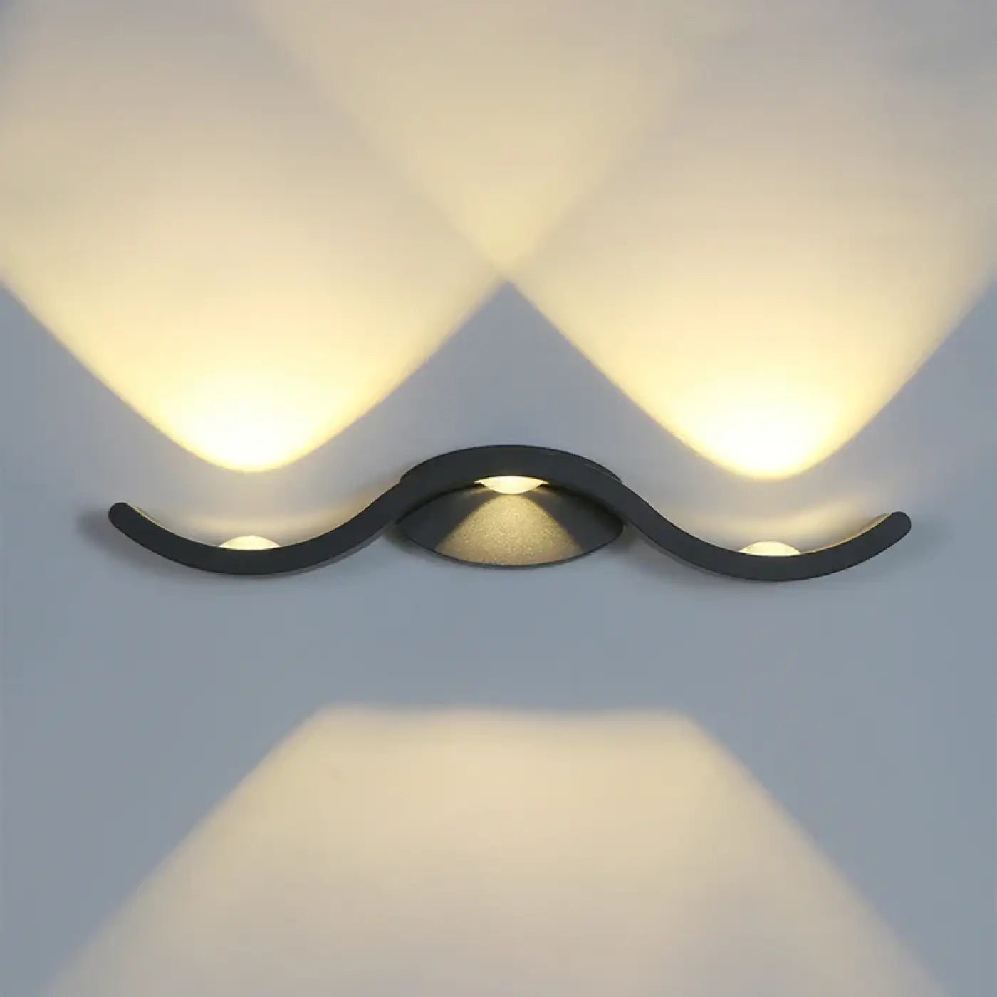 Outdoor Wave Wall Light Aluminium IP65 Motion Sensor 9W 3-Head