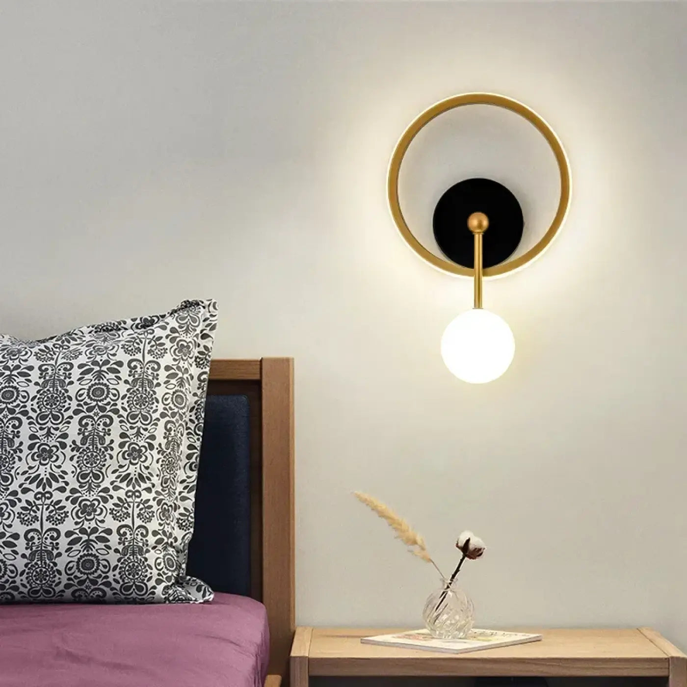 Geometric Iron Wall Sconce E27 Round Diamond Oval