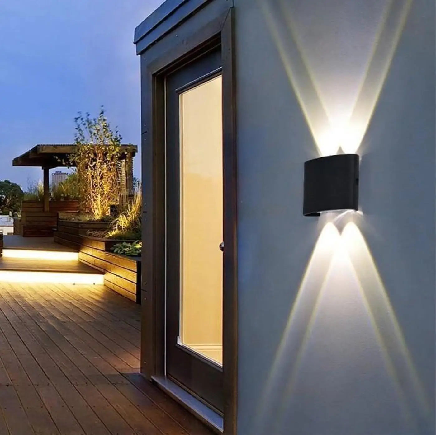Outdoor LED Wall Light 6-Point Motion Sensor Black Aluminium 6W IP65