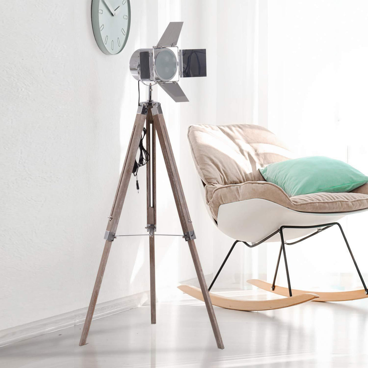 Retro Industrial Cinema Floor Lamp Wood Steel E27