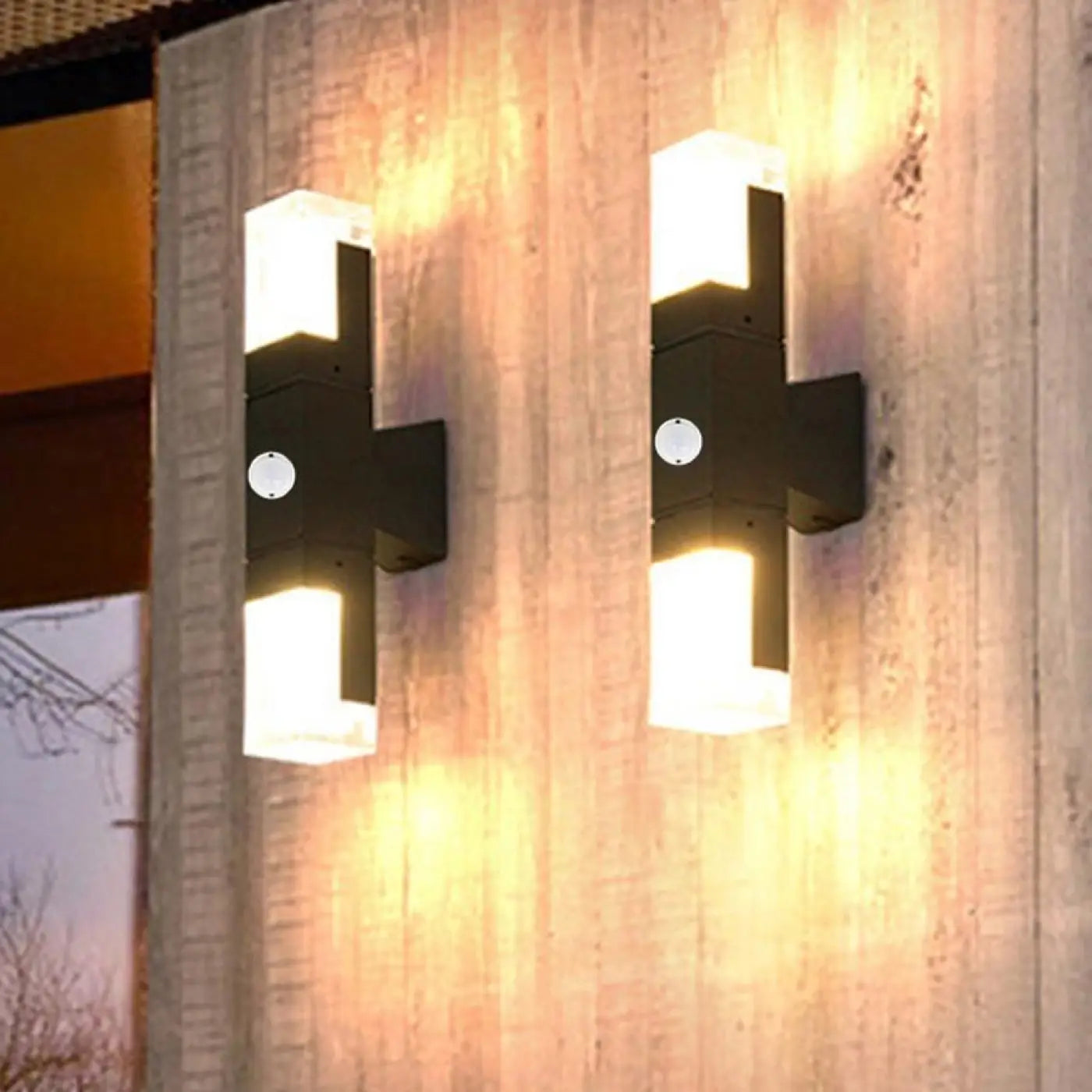 Outdoor Wall Light Black Aluminium Integrated LED Motion Sensor IP65