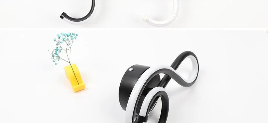 LED Musical Note Wall Light Aluminium 3 Colour Temps