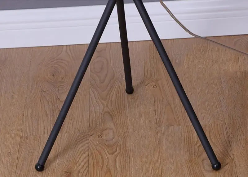 Nordic Side Table Floor Lamp Wood Metal E27 152 cm
