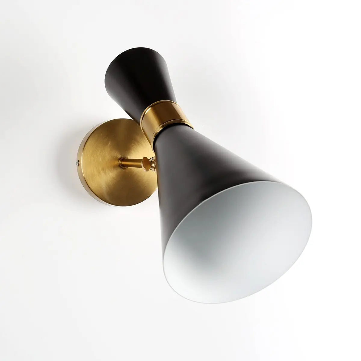 Adjustable Wall Light Metal Matte LED White Black