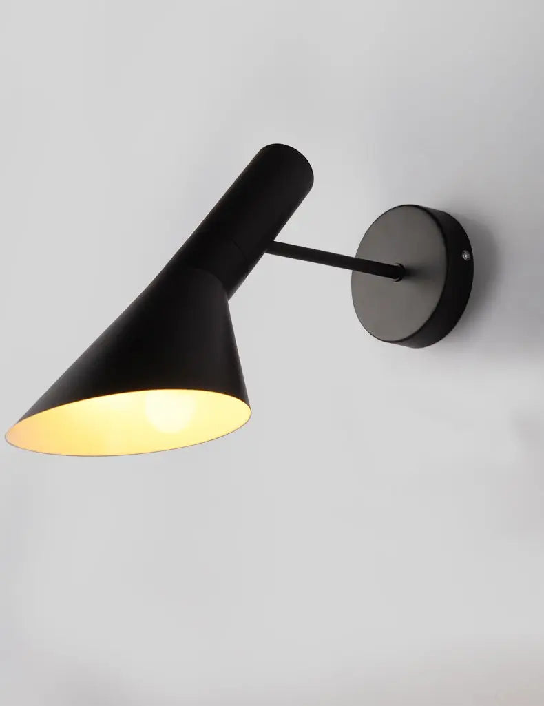 Modern Wall Light Adjustable Black Metal Integrated LED IP20