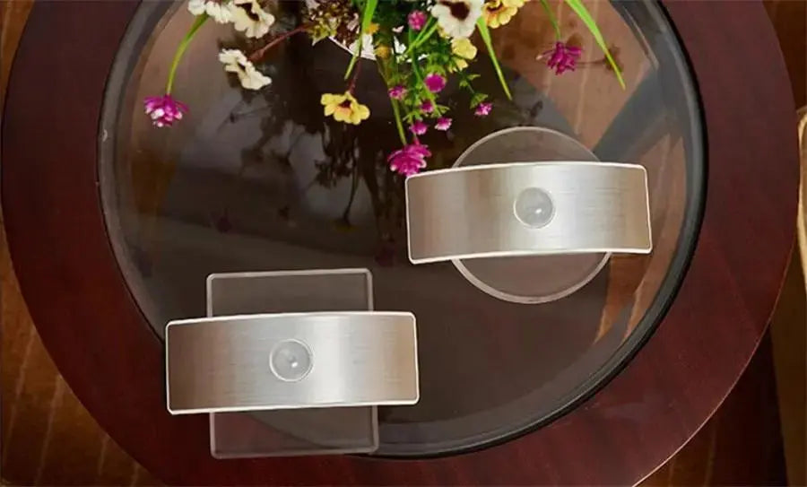 Motion Sensor Wall Light IP44 Rechargeable or Battery