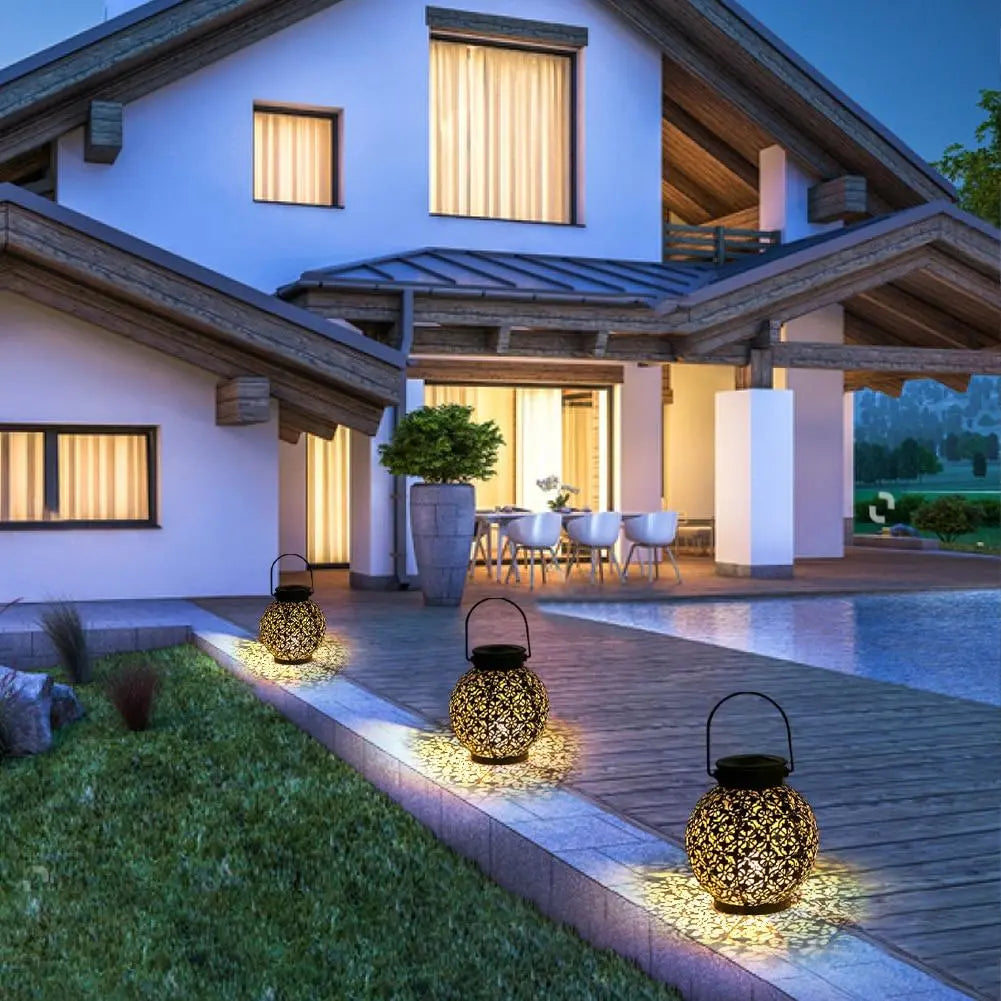 Outdoor Shadow-Casting Lantern