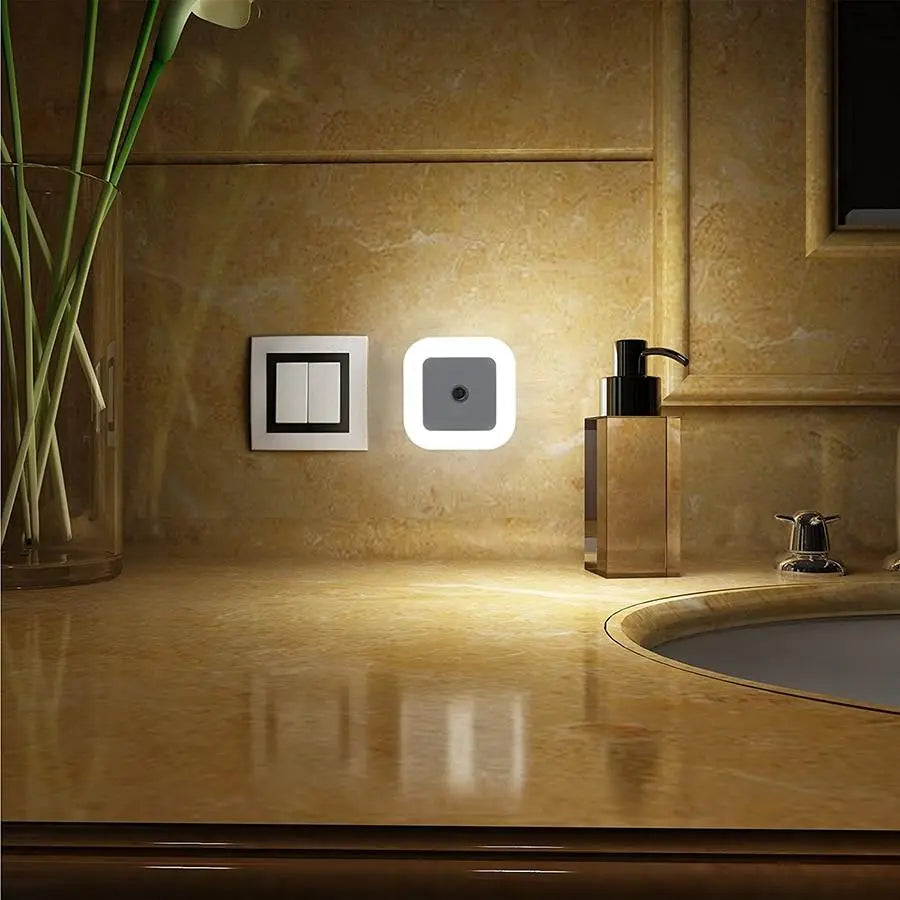 LED Night Light Plug-In ABS Dusk Sensor 4 Colours