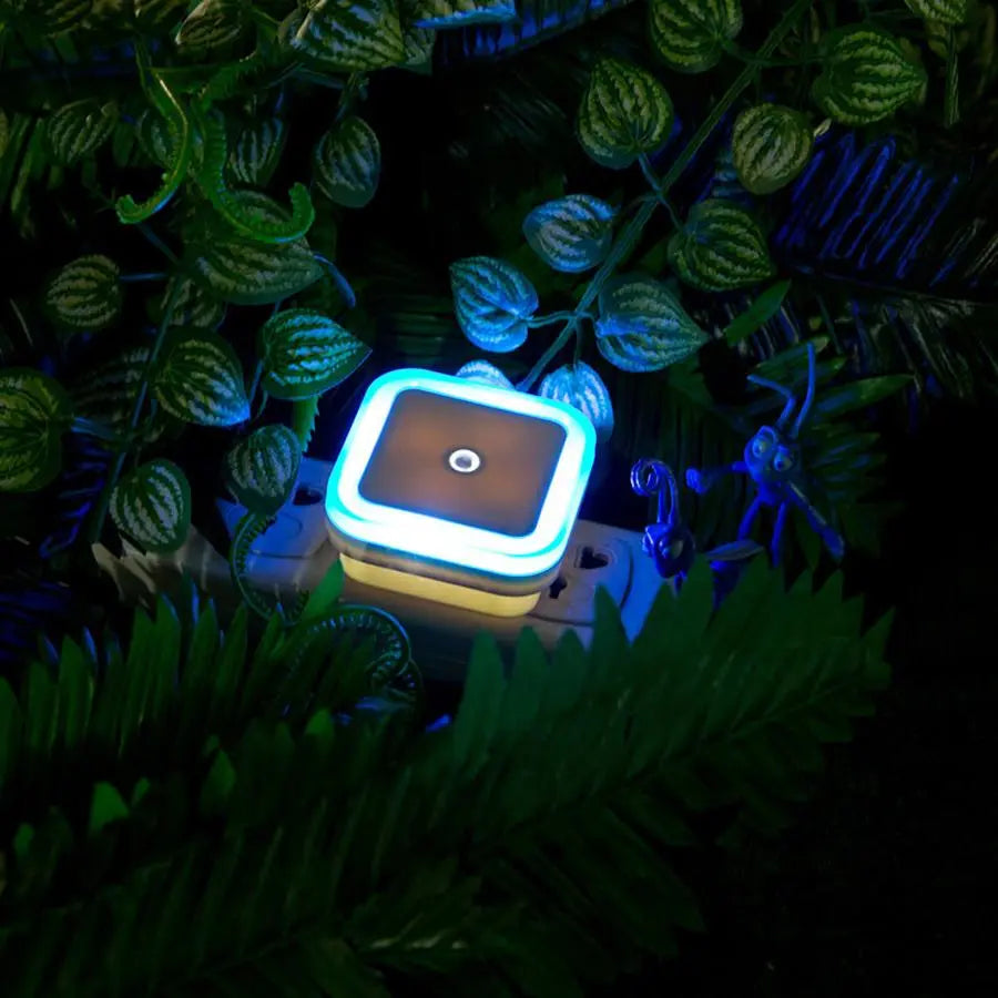 LED Night Light Plug-In ABS Dusk Sensor 4 Colours