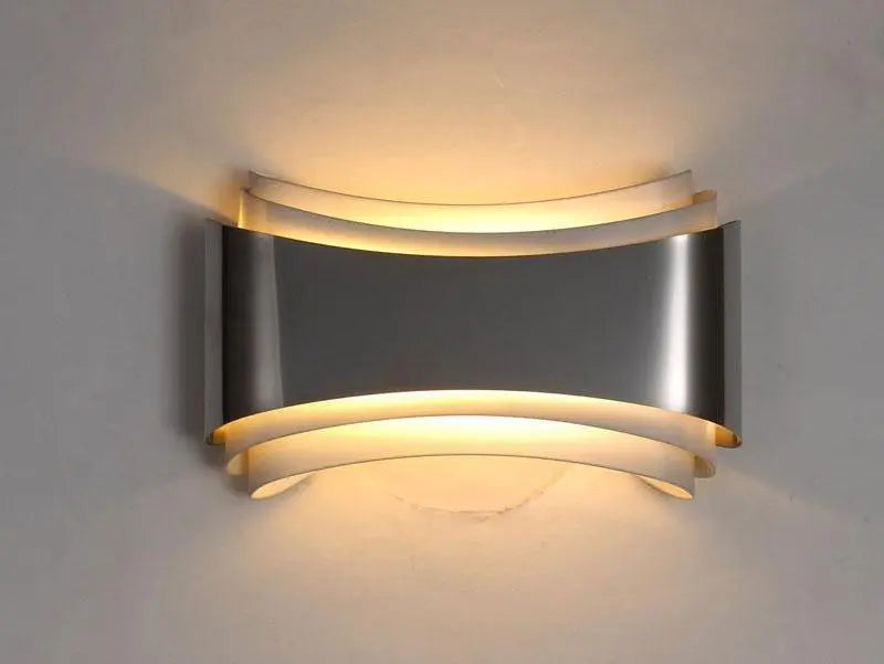 Modern Curved LED Wall Light Stainless Steel Acrylic 5W