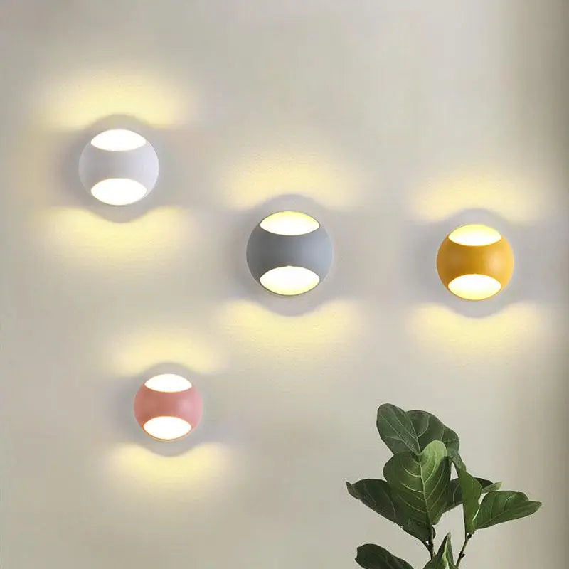 Nordic Bounce Round Wall Light Iron LED 5W 8 Colours
