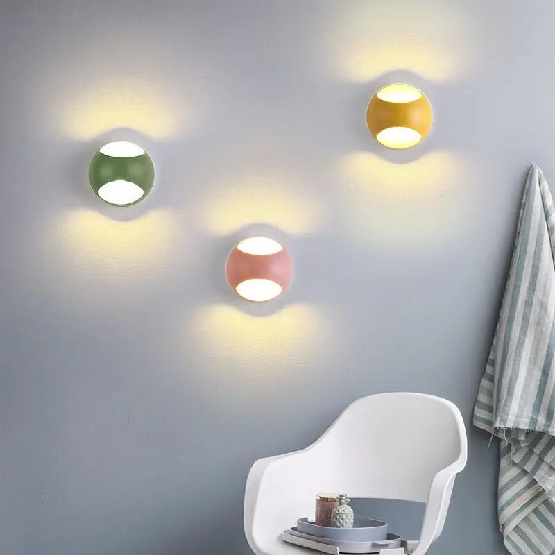 Nordic Bounce Round Wall Light Iron LED 5W 8 Colours