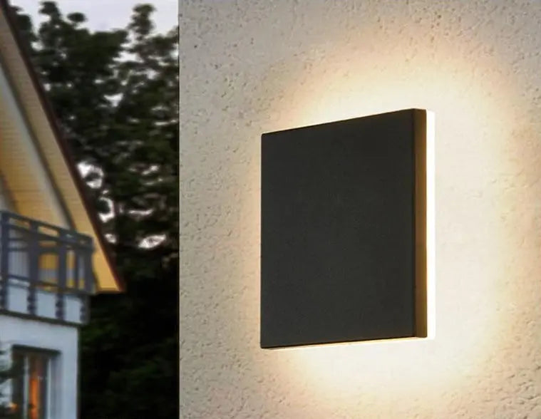 Disc Reflector Wall Light Aluminium LED IP44 Round or Cubic