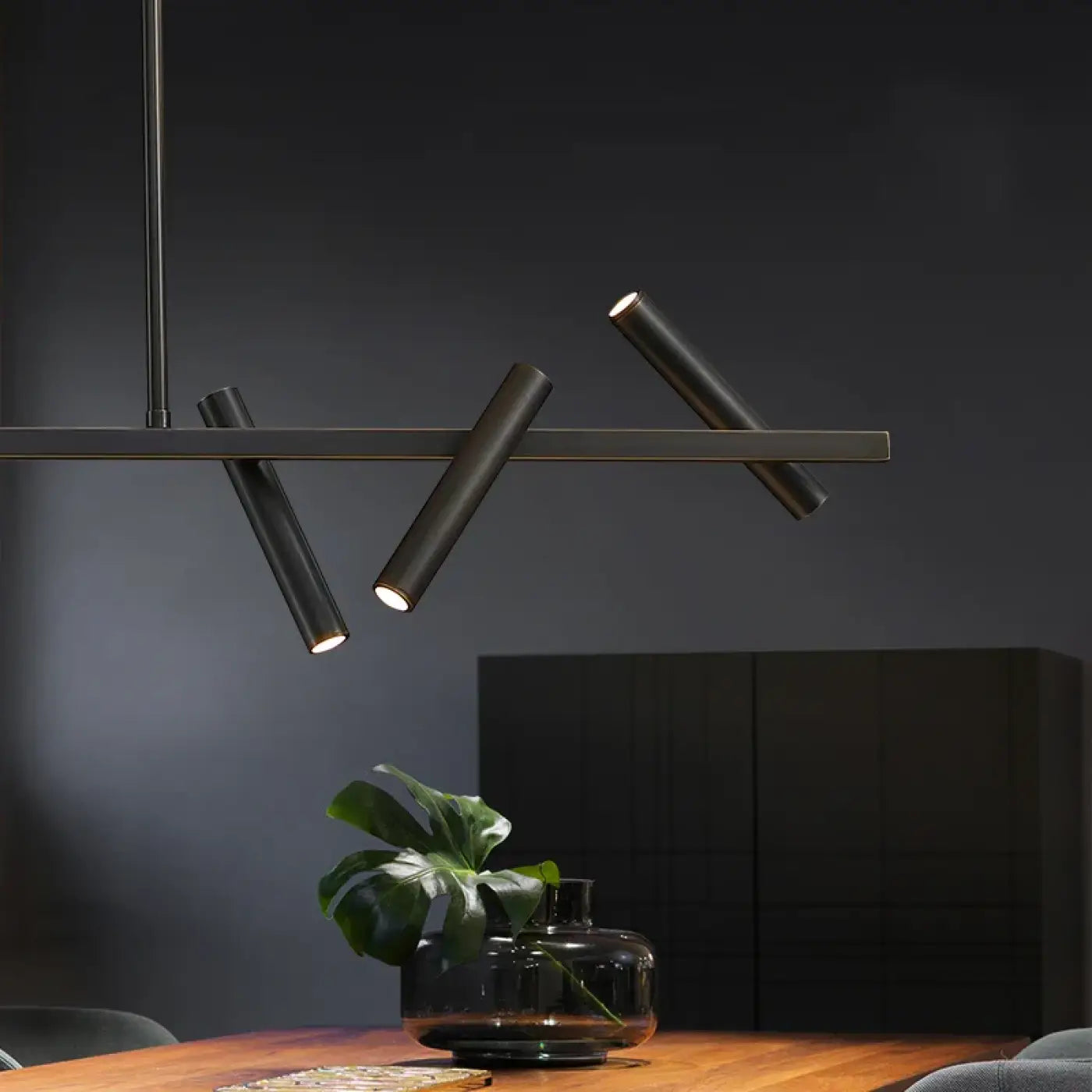 Linear Multi-Spot LED Pendant Light Black — S 120cm / M 140cm